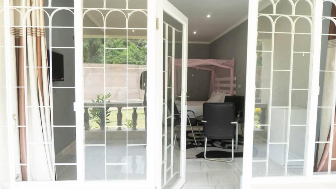 Adams Lodges Ltd Mangochi Eksteriør bilde